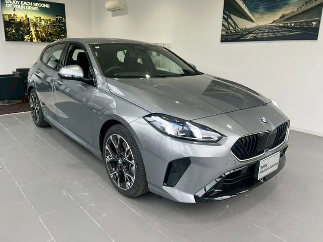 BMW 1 Series 120 M SPORT 2025 — миниатюра 2