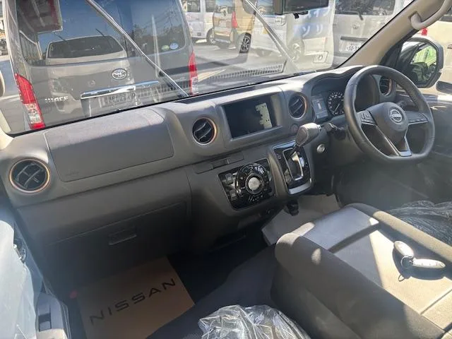 Nissan CARAVAN 2026 — миниатюра 2