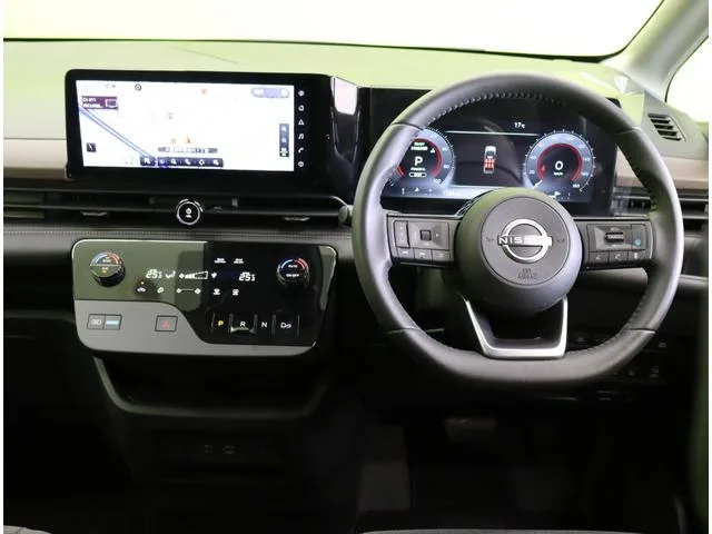Nissan SERENA E-POWER HIGHWAY STAR V 2024 — миниатюра 3