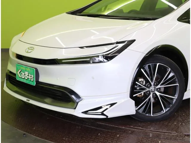 Toyota Prius Z 2023 — миниатюра 2