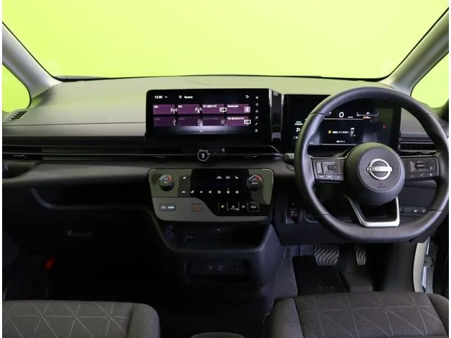 Nissan SERENA E-POWER XV 2024 — миниатюра 4
