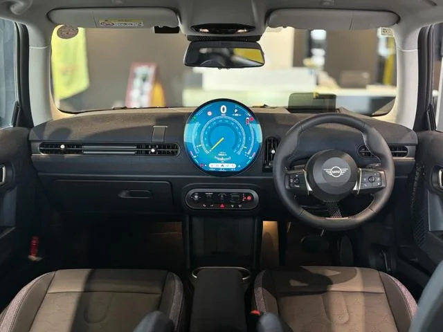MINI MINI COOPER C CLASSIC TRIM 2024 — миниатюра 2