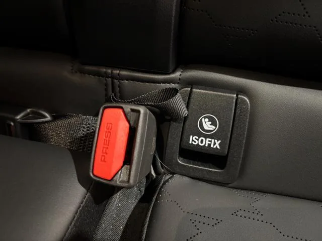 MINI MINI COUNTRYMAN D CLASSIC TRIM 2024 — миниатюра 3