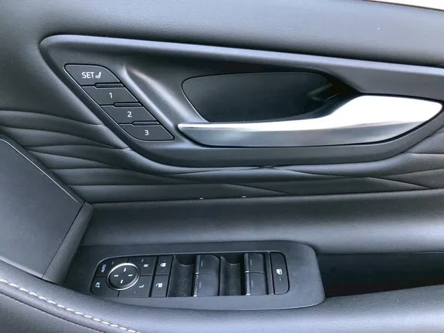 Toyota VELLFIRE HYBRID Z PREMIER 2025 — миниатюра 5