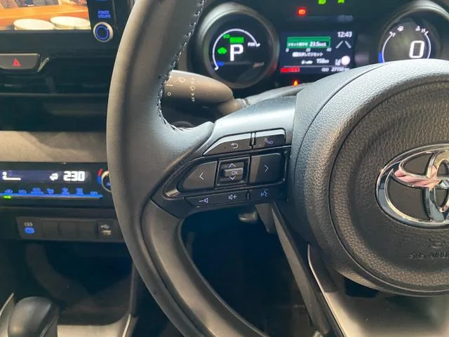 Toyota YARIS CROSS HYBRID G 2023 — миниатюра 4