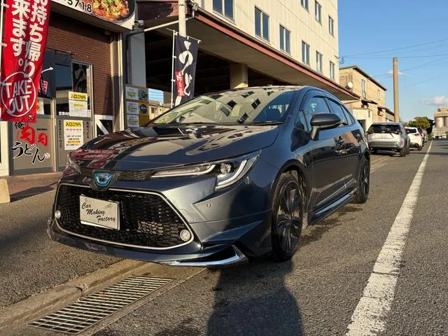 Toyota Corolla HYBRID WB 50 MILLION EDITION 2022 — фото 1, купить с доставкой в Москву