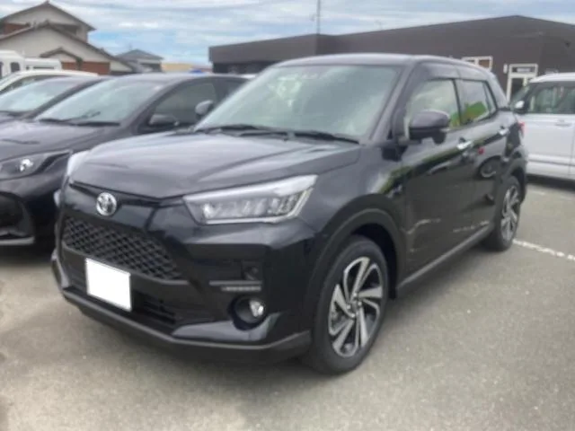 Toyota RAIZE 2024 — фото 1, купить с доставкой в Москву