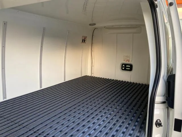 Toyota HIACE VAN 2023 — миниатюра 4