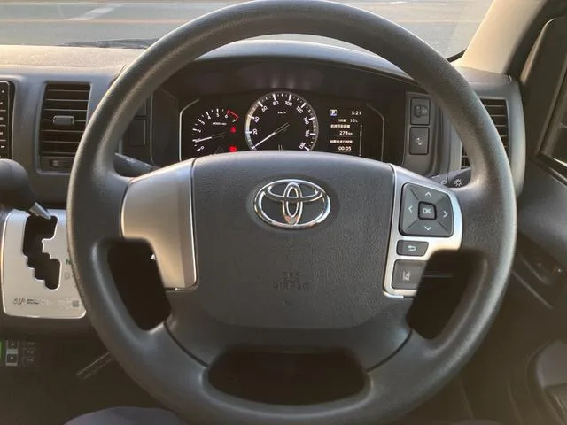 Toyota HIACE VAN 2023 — миниатюра 5