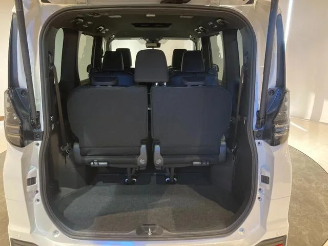 Toyota VOXY HYBRID S-Z 2026 — миниатюра 4