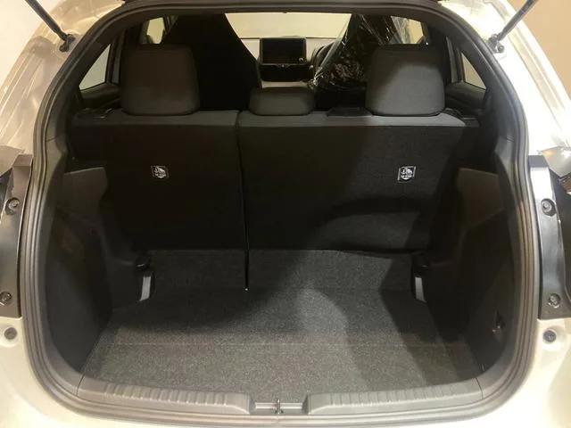 Toyota Yaris HYBRID X 2026 — миниатюра 3