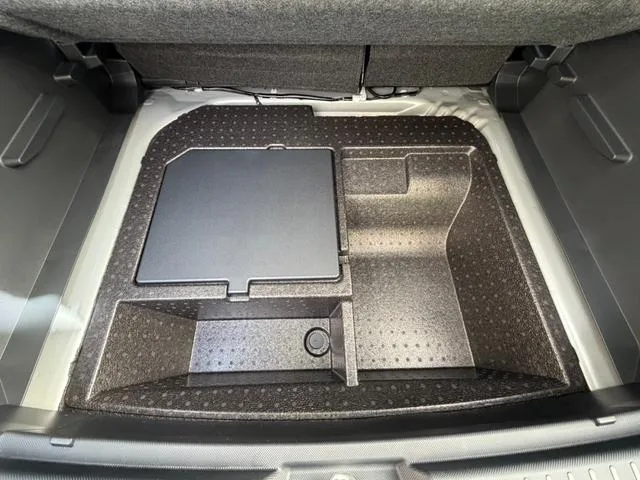 Daihatsu Rocky PREMIUM G HEV 2026 — миниатюра 5