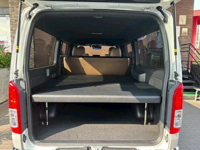 Toyota HIACE VAN SUPER GL DARK PRIME II 2024 — миниатюра 3