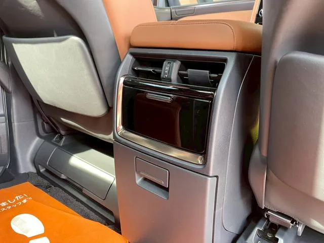 Toyota VELLFIRE HYBRID Z PREMIER 2025 — миниатюра 3