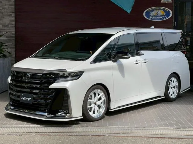 Toyota VELLFIRE HYBRID Z PREMIER 2025 — фото 1, купить с доставкой в Москву
