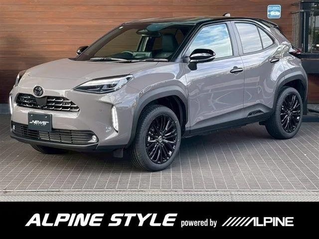 Toyota YARIS CROSS HYBRID Z URBANO 2026 — фото 1, купить с доставкой в Москву