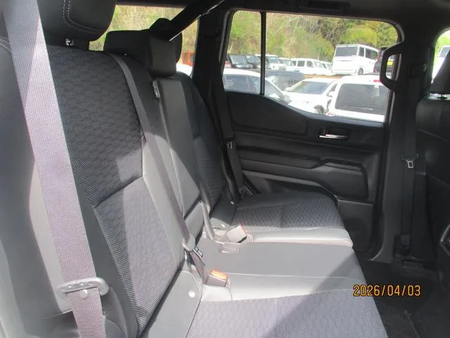 Toyota LAND CRUISER 250 VX 2024 — миниатюра 3