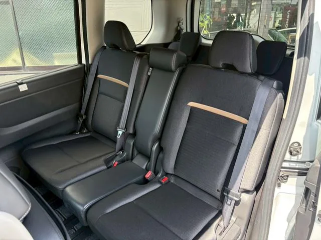 Nissan SERENA E-POWER HIGHWAY STAR V 2024 — миниатюра 4