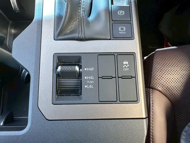 Toyota LAND CRUISER 250 VX FIRST EDITION 2024 — миниатюра 5