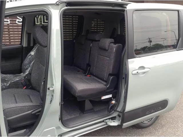Toyota SIENTA HYBRID Z 2025 — миниатюра 3