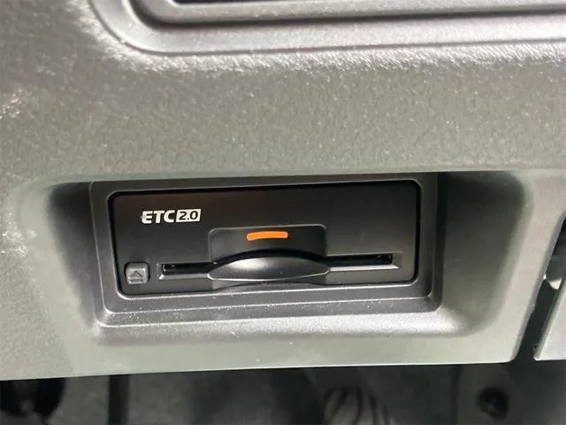 Nissan SERENA HIGHWAY STAR V 2023 — миниатюра 4