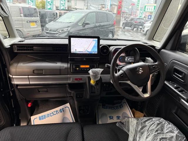 Suzuki SPACIA GEAR HYBRID XZ 2023 — миниатюра 2