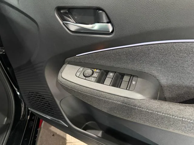 Nissan AURA G LEATHER EDITION 2024 — миниатюра 2