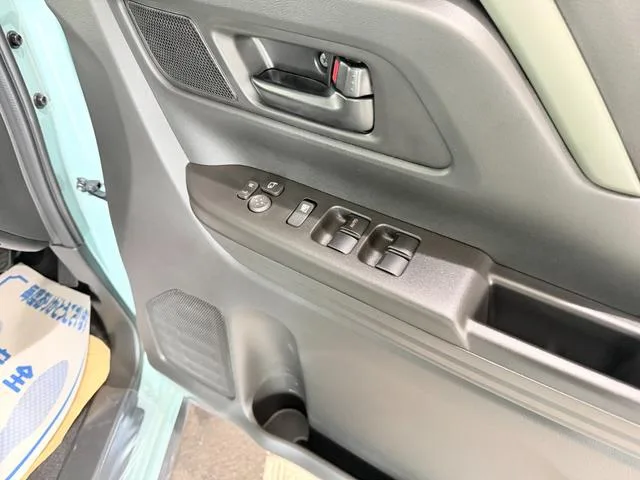 Suzuki SPACIA GEAR HYBRID XZ 2026 — миниатюра 2