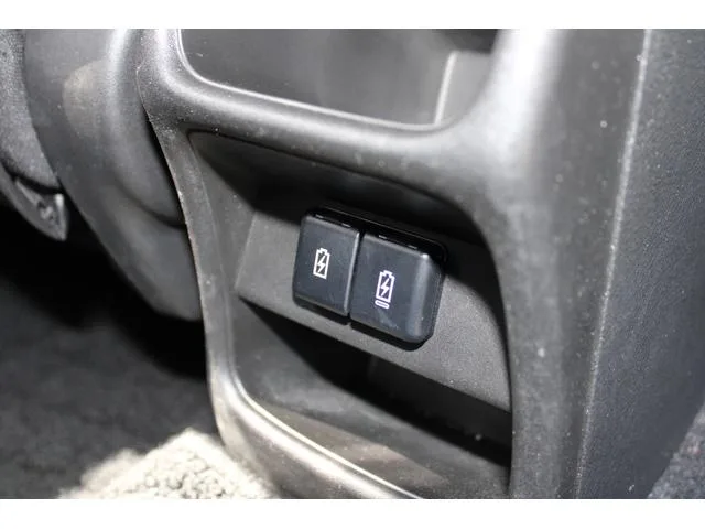 Suzuki FRONX BASE GRADE 2025 — миниатюра 3