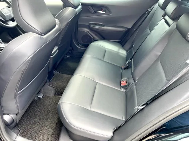 Toyota Prius Z 2023 — миниатюра 3