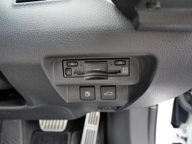 Toyota CROWN CROSSOVER G ADVANCED LEATHER PACKAGE 2022 — миниатюра 2
