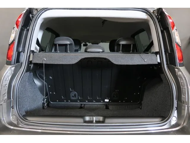 Fiat Panda CROSS 4x4 2023 — миниатюра 4