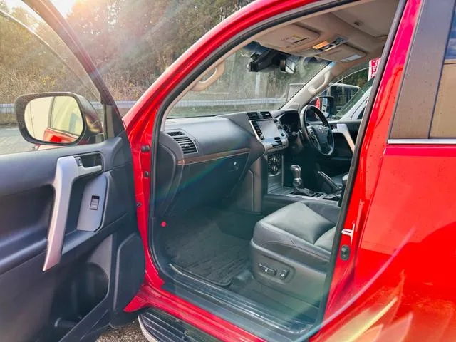Toyota Land Cruiser Prado 2022 — миниатюра 2