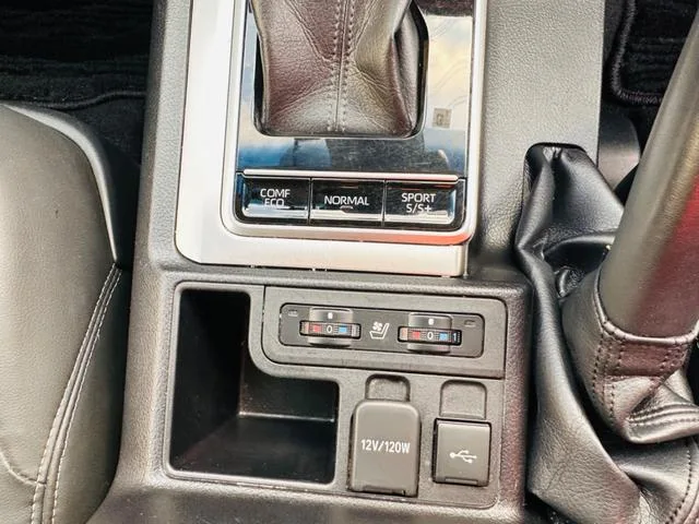 Toyota Land Cruiser Prado 2022 — миниатюра 5
