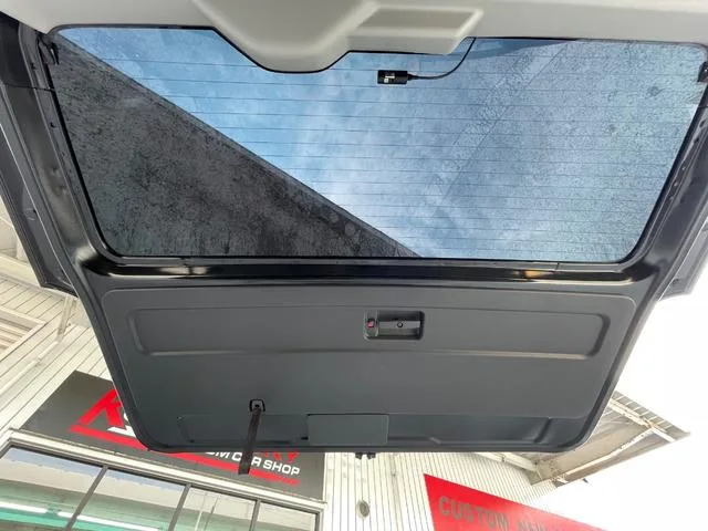 Toyota HIACE WAGON GL 2023 — миниатюра 5