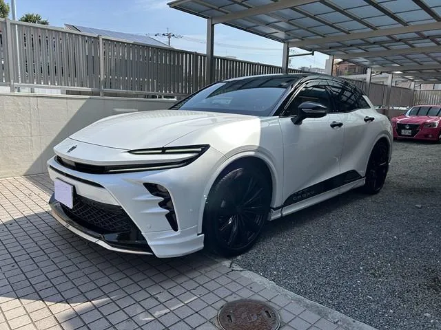 Toyota CROWN SPORT Z 2024 — фото 1, купить с доставкой в Москву
