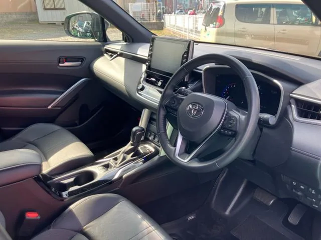 Toyota CorollaCross Z 2022 — миниатюра 5