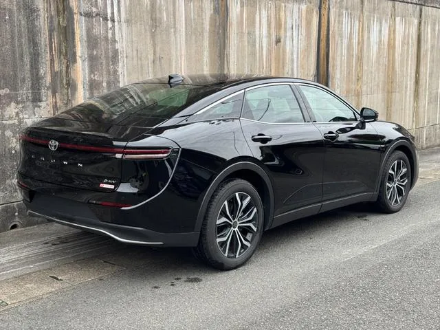 Toyota CROWN CROSSOVER X 2024 — миниатюра 4