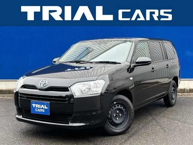 Toyota PROBOX HYBRID F 2023 — фото 1, купить с доставкой в Москву