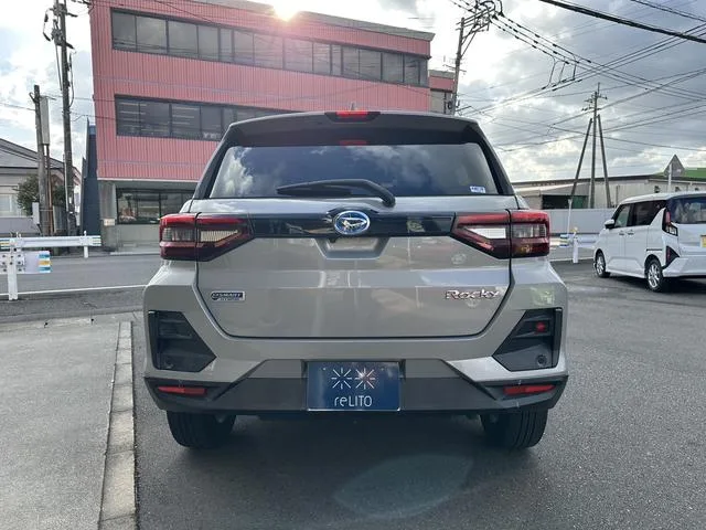 Daihatsu Rocky PREMIUM G HEV 2022 — миниатюра 2