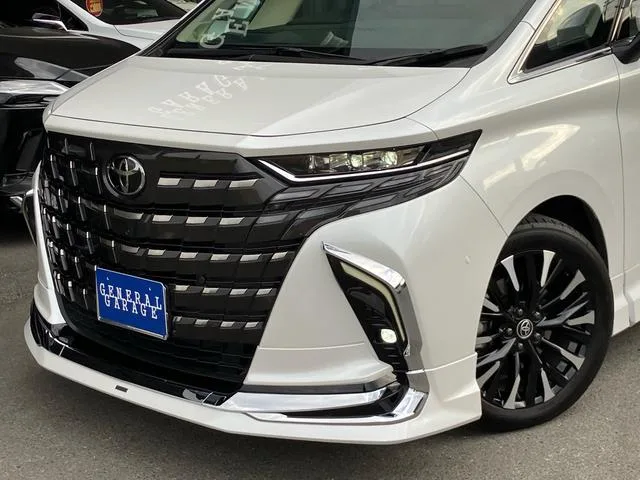 Toyota ALPHARD HYBRID EXECUTIVE LOUNGE 2025 — миниатюра 2