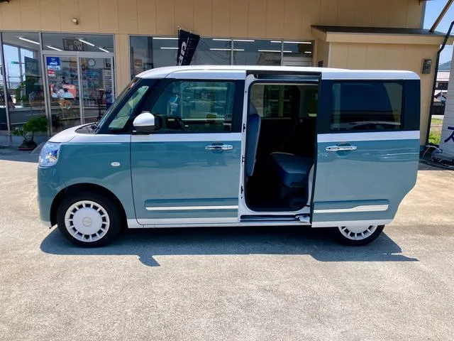 Daihatsu MOVE CANBUS STRIPES G 2023 — миниатюра 4