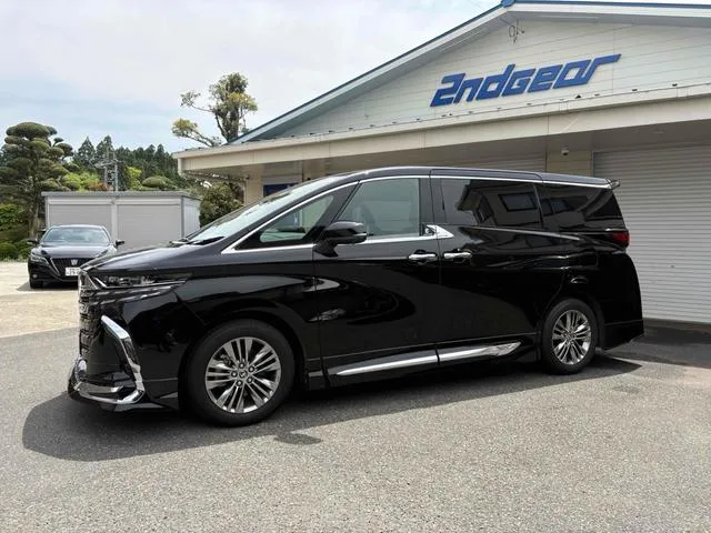 Toyota Alphard Z 2024 — миниатюра 5
