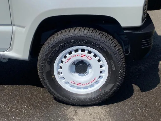 Suzuki JIMNY SIERRA JC 2024 — миниатюра 3