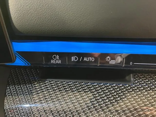 BMW i5 M60 X DRIVE TOURING 2024 — миниатюра 2