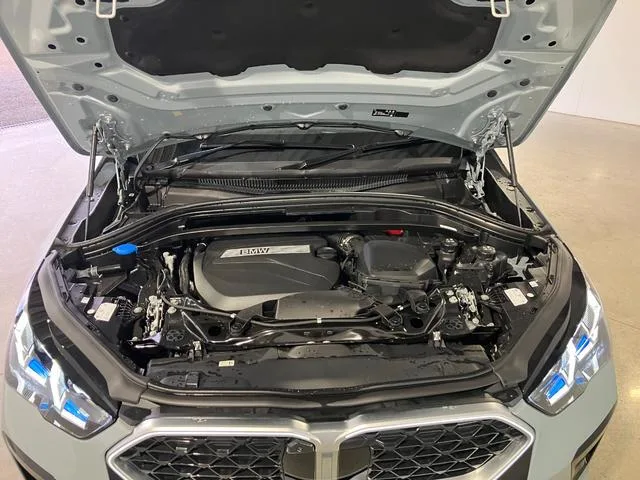 BMW X2 X DRIVE 20D M SPORT 2025 — миниатюра 5