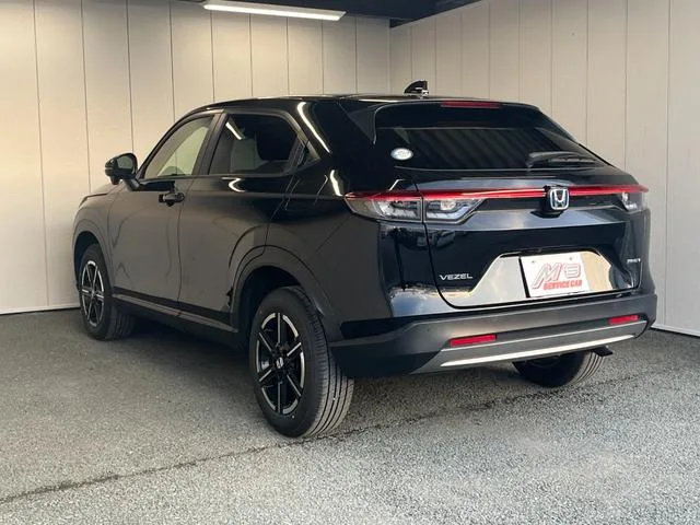 Honda VEZEL E:HEV X 2023 — миниатюра 2