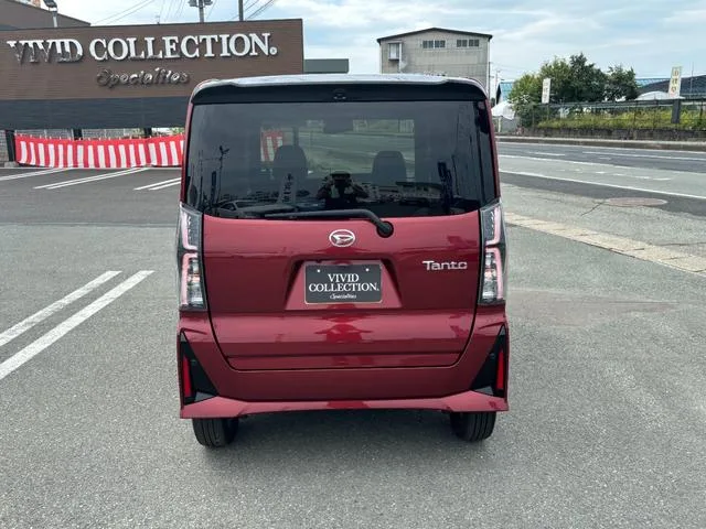 Daihatsu TANTO CUSTOM RS 2023 — миниатюра 2