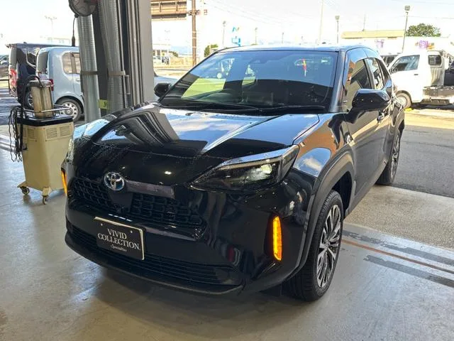 Toyota YARIS CROSS HYBRID Z 2023 — миниатюра 2