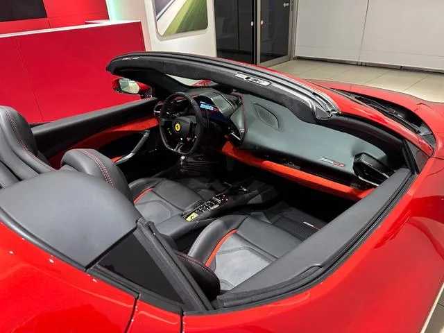 Ferrari 296GTS BASE GRADE 2023 — миниатюра 4